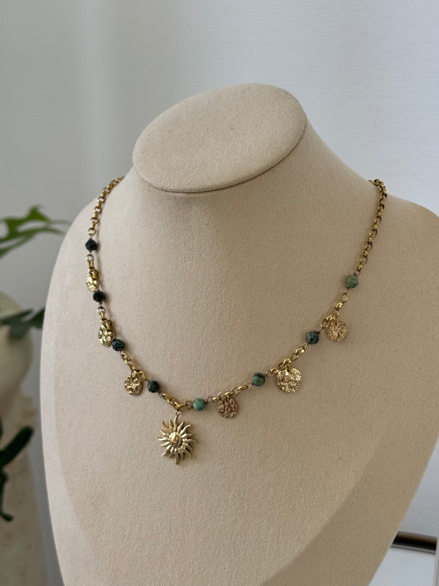 Collier Salou