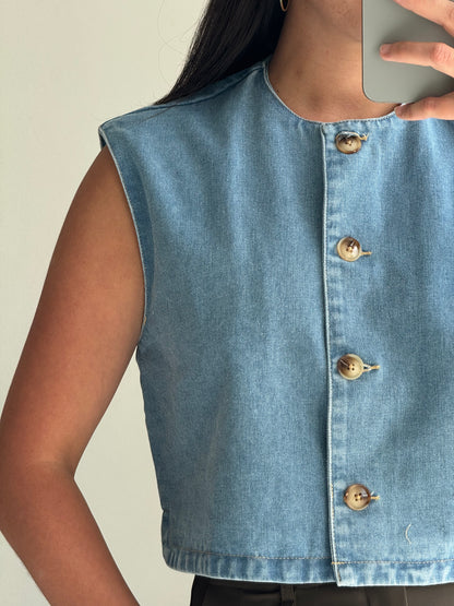Gilet en denim à boutons